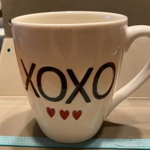 Coffee cup. Large side.  XOXO
